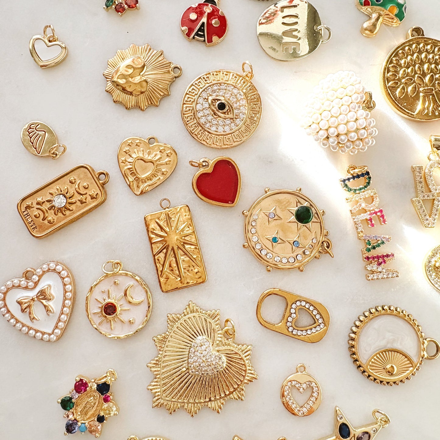CHARM BAR